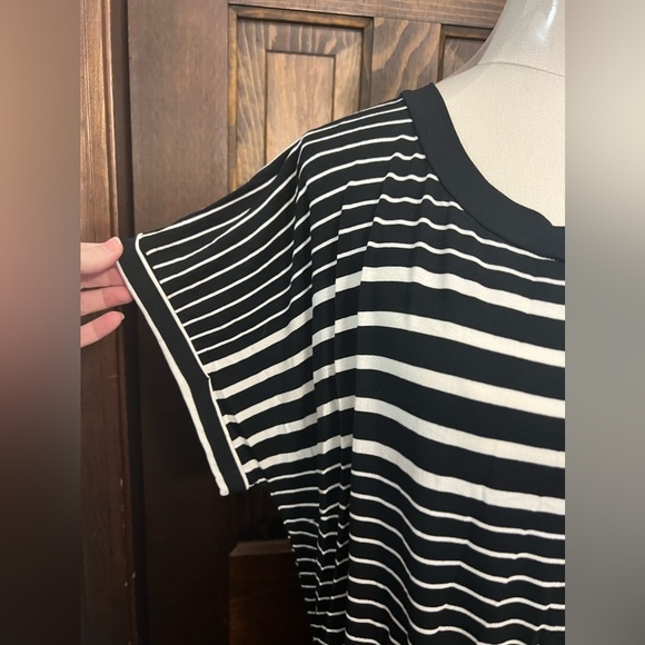 Long Striped Maxi Dress - Picture 4 of 5